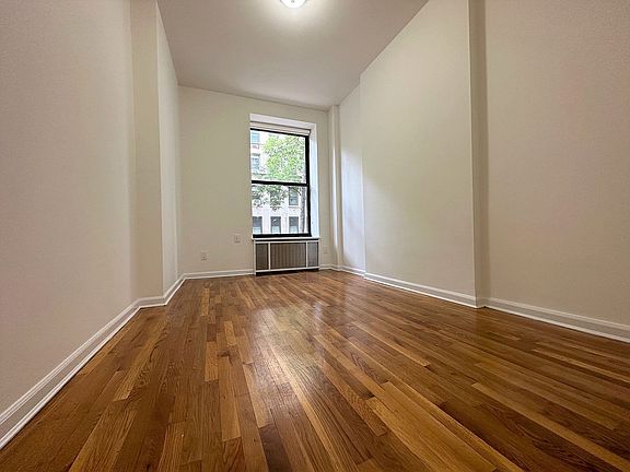 5th image of 149 E 81st St #1L