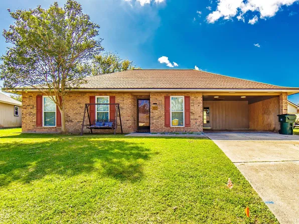 107 Mechant Dr, Houma, LA 70363