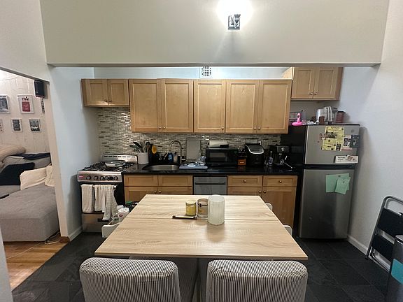 4th image of 31 E 31st St APT 7A