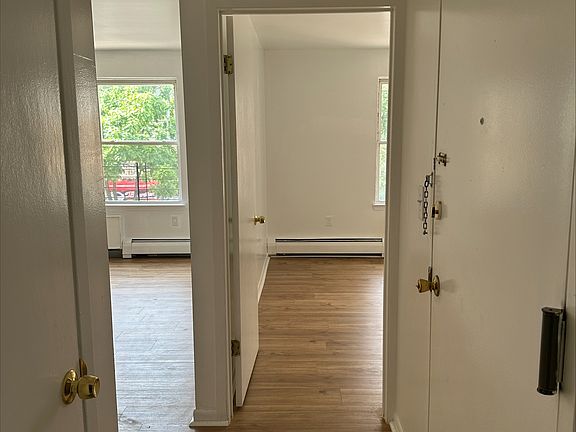 5th image of 1306 Franklin Ave Floor 2