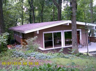 610 Fieldcrest Rd, Lancaster, PA 17601