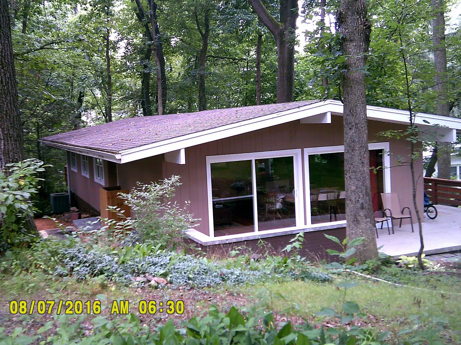 610 Fieldcrest Rd photo 1