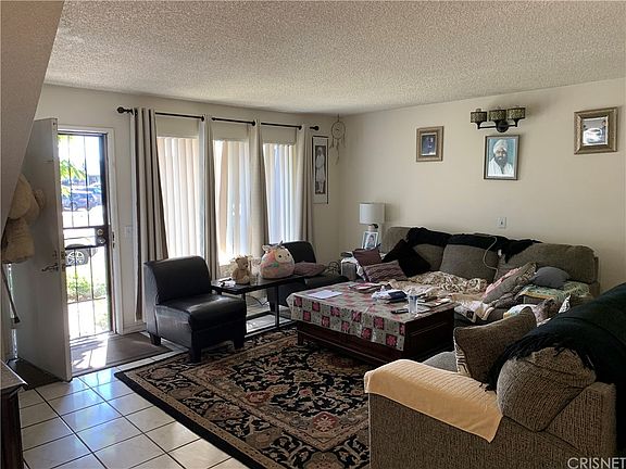 5th image of 14711 Parthenia St #16