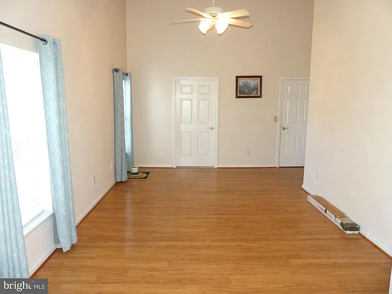 207 Kings Crossing Cir #3A — Photo 12