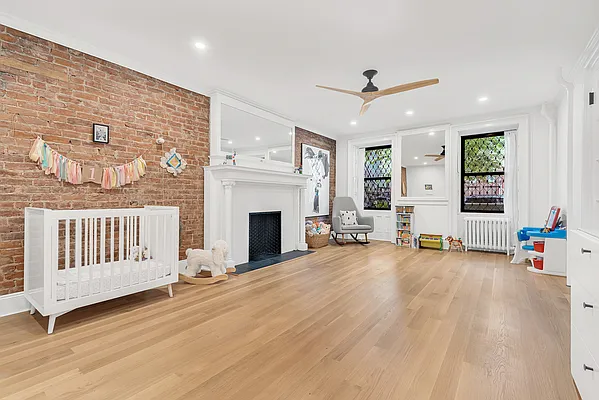 Rented by Douglas Elliman | media 28