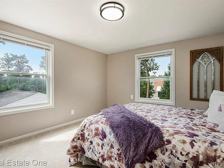 51275 Seven Mile Rd — Photo 17