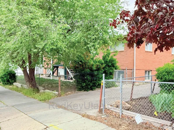 2 bed, 1.0 bath, $1,300, 171 S Coleman St #D, Tooele, UT 84074