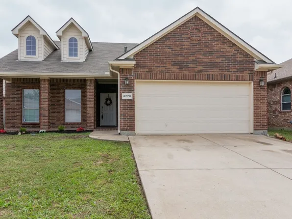 6228 Claire Dr, Fort Worth, TX 76131