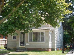 1152 Maple Blvd, Monroe, MI 48162