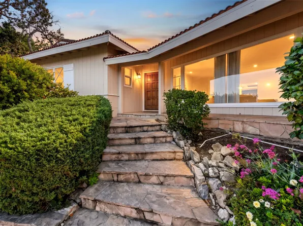 17 Stallion Rd, Rancho Palos Verdes, CA 90275