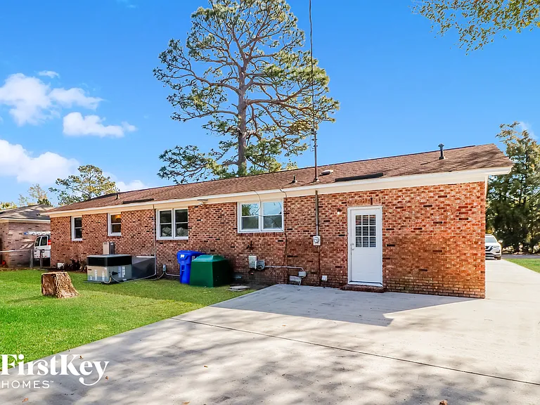 1448 Manor Blvd — Photo 15