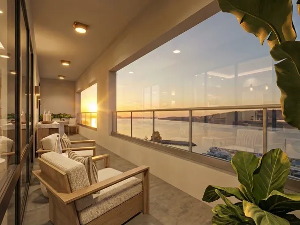 207 W Grandview #404, Traverse City, MI 49684