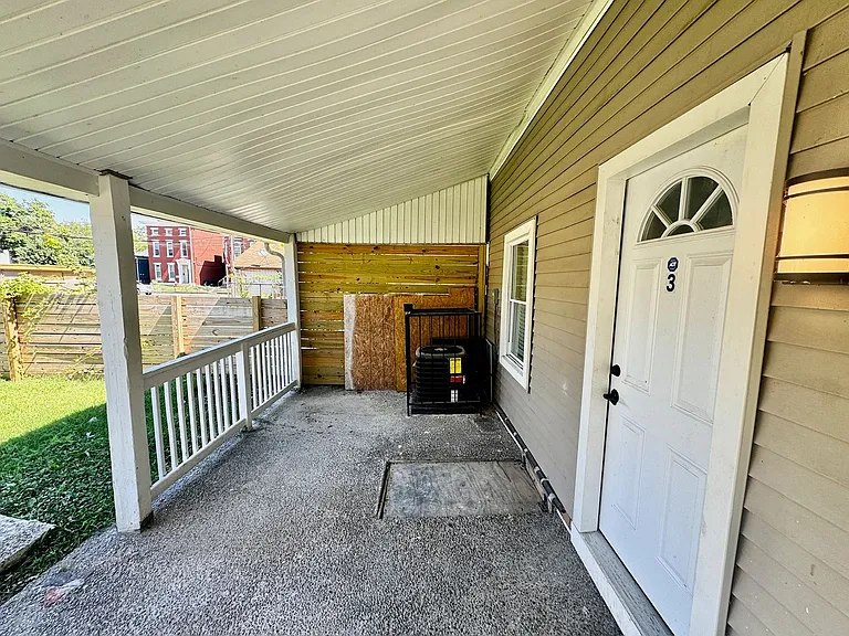1206 S Preston St #3 — Photo 7