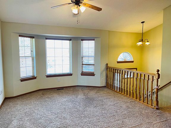 2nd image of 2439 Shelby Dr