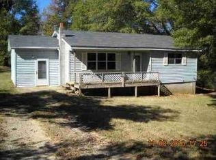 208 Walnut Hill Farm Rd, Gaffney, SC 29340