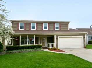 2062 Lawson Rd, Schaumburg, IL 60194