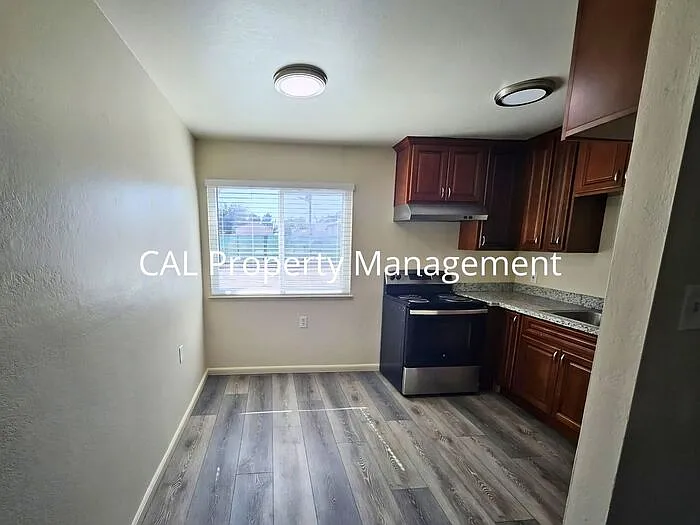 1 bed, 1.0 bath, 630 sqft, $1,395 — Photo 2