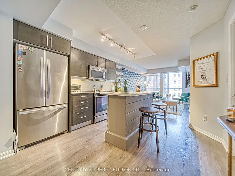 400 Adelaide St E #510 — Photo 4