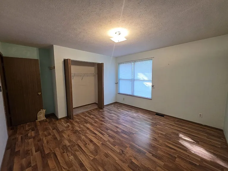 1st bedroom