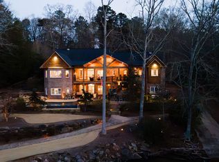 139 Lake Pines Cir, Jackson, GA 30233