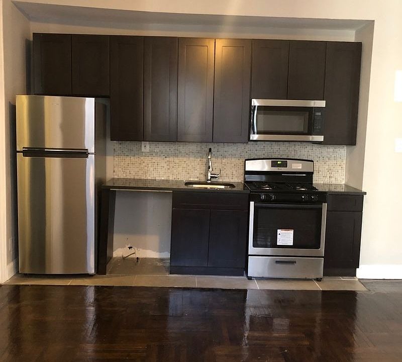 1st image of 1834 Caton Ave #2CX