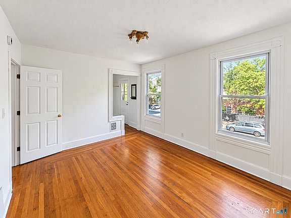 5th image of 341 Ellsworth Avenue
