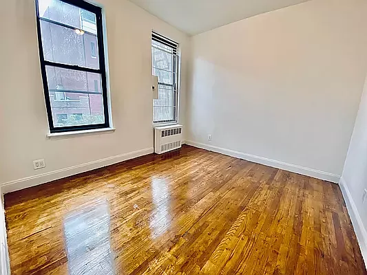 Rented by The Property Firm | media 5