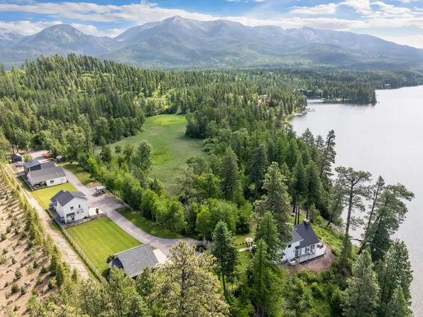14833 Sunburst Dr, Bigfork, MT 59911