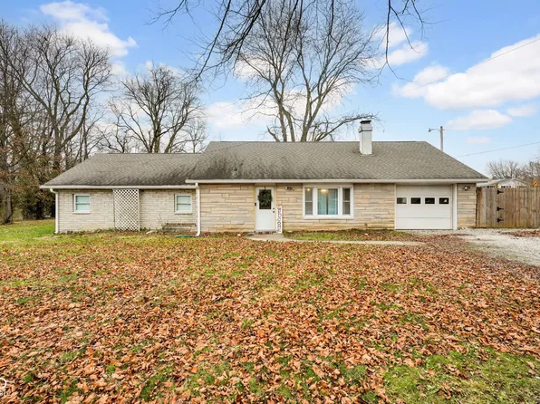 3427 N East St, Columbus, IN 47203