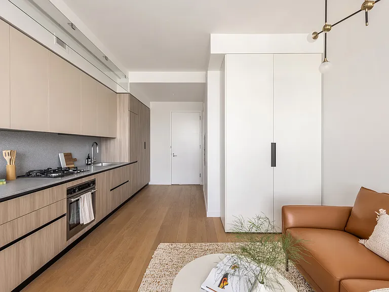 30 Kent St #605 — Photo 5