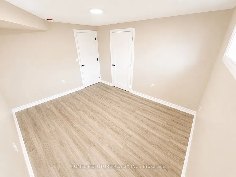 1027 Danforth Rd — Photo 10