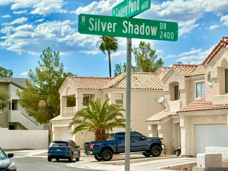 Silver Shadow Dr — Photo 14