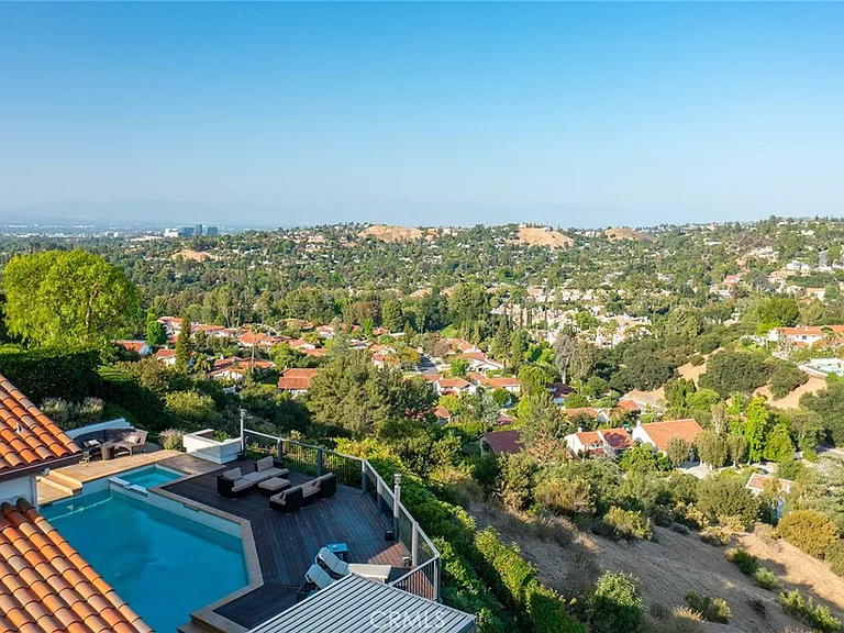 4372 Park Vicente — Photo 32