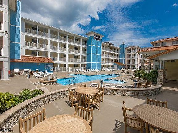 4th image of 3738 Sandpiper Rd APT 414B