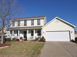 1833 Summitview Dr, Saint Charles, MO
