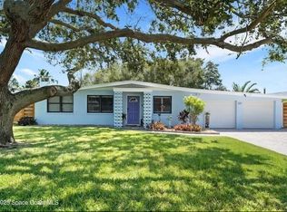 550 Capri Rd, Cocoa Beach, FL 32931