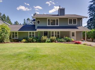 6352 SW Dawn St, Lake Oswego, OR 97035