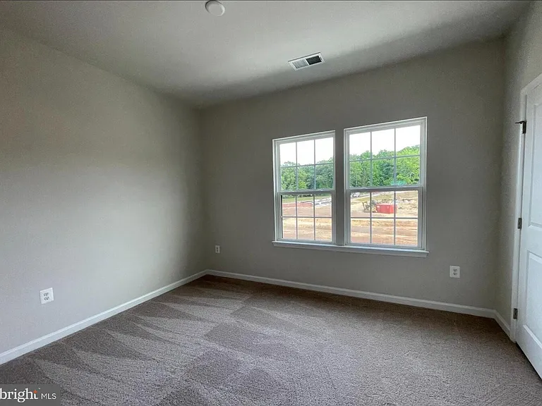 1113 Rampart Dr — Photo 24