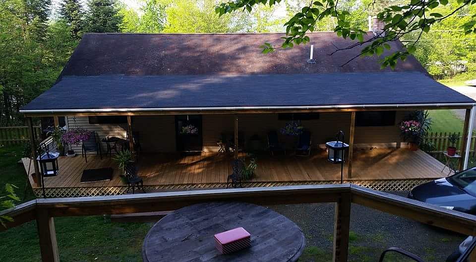 2nd image of 11 Cardinal Ln