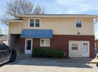402 N Webster St Unit B, Spring Hill, KS 66083