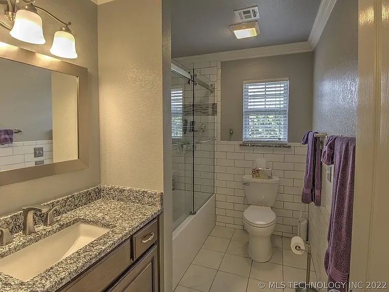 2422 S Redwood Pl — Photo 26