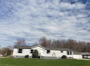 780 Chestnut St, Conneaut, OH 44030