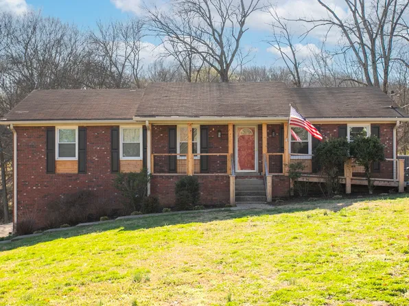 508 Mathes Ct, Goodlettsville, TN 37072