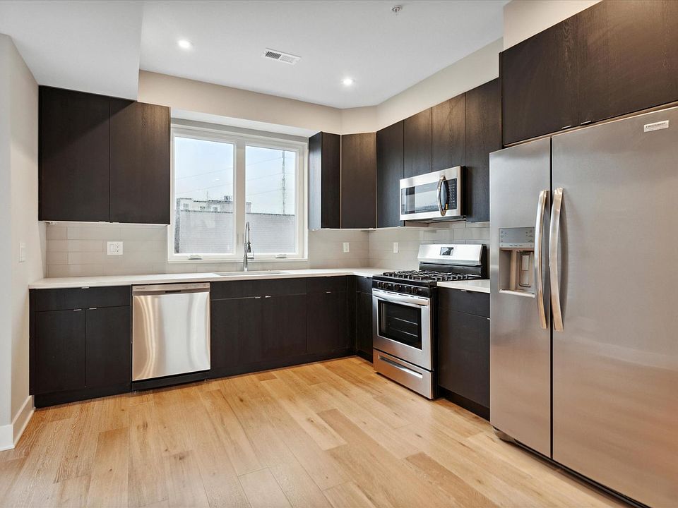 1st image of 2605 Annin St #3L