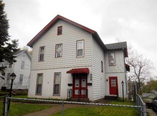 409 E 14th St #2, Davenport, IA 52803