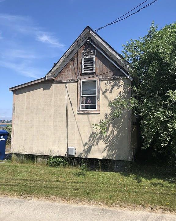 2nd image of 1608 Padanaram Ave