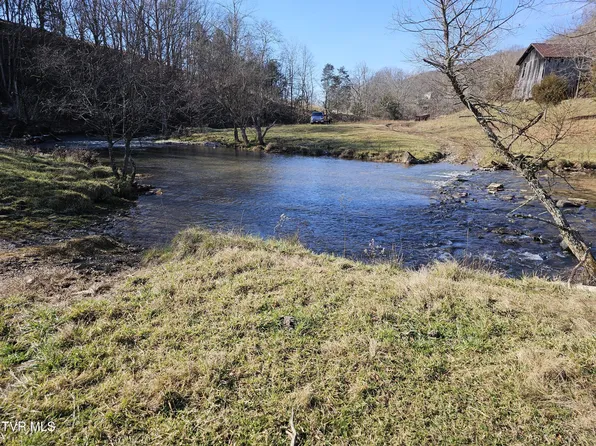 Thomas Warner Rd, Lebanon, VA 24266
