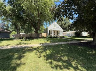 720 W 10th St, Wahoo, NE 68066