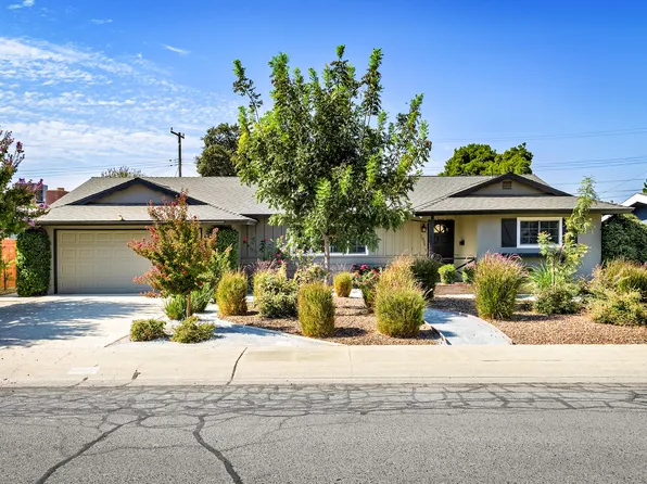 1039 S Mountain Street, Visalia, CA 93277