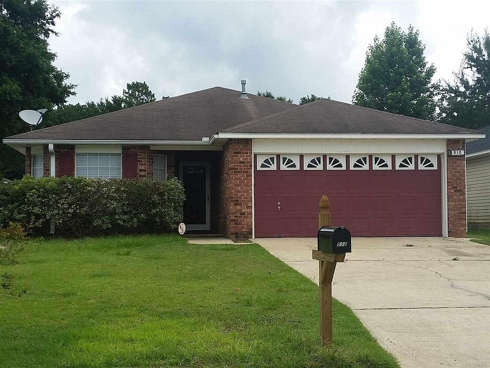 1st image of 512 Desert Oak Dr
